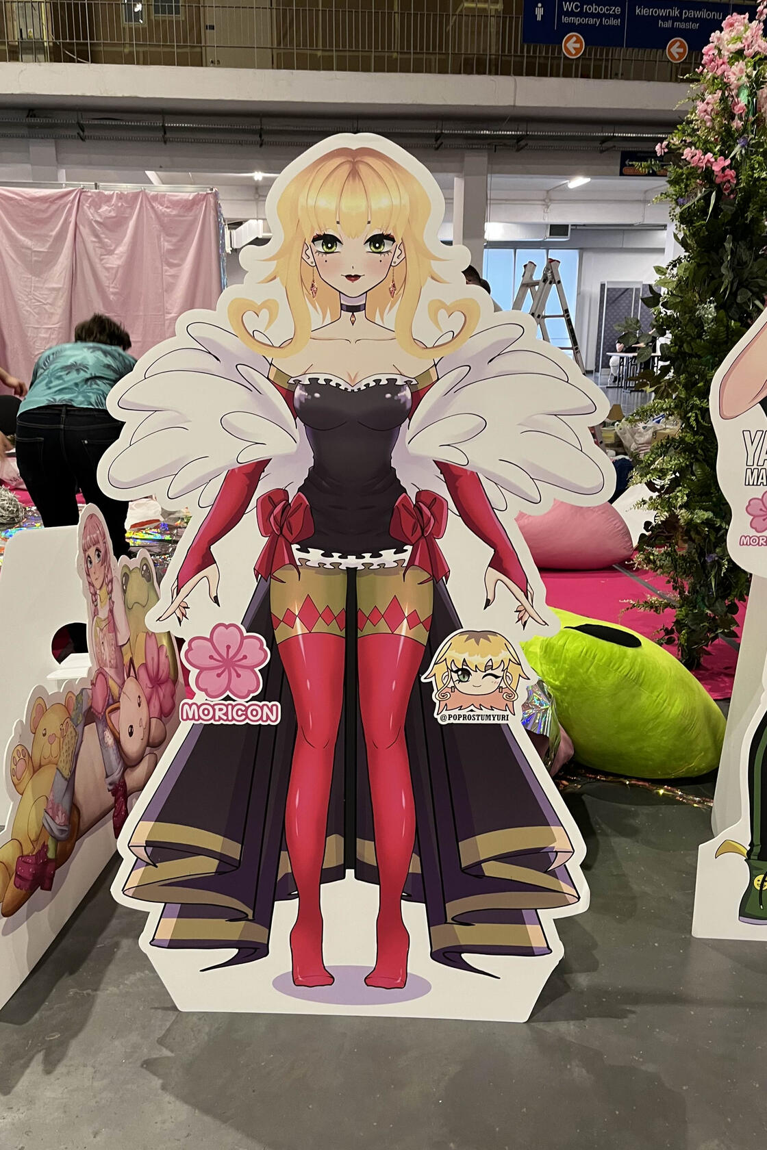 Stand mojej vtuberki na Pyrkonie 2025 we współpracy z Moriconem